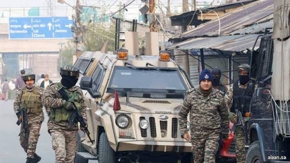 مقتل 9 وإصابة 29 في انفجار بمركز شرطة في كشمير الهندية