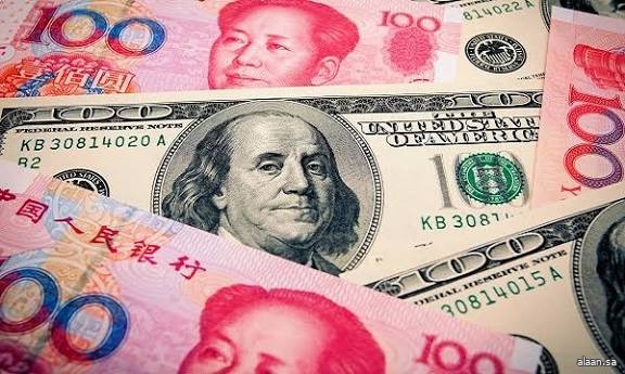 ارتفاع اليوان الصيني مقابل الدولار الأمريكي