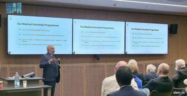 د. الربيعة: المملكة عملت على تنمية العمل الإغاثي وتطويره على أسس سليمة وقواعد إنسانية راسخة