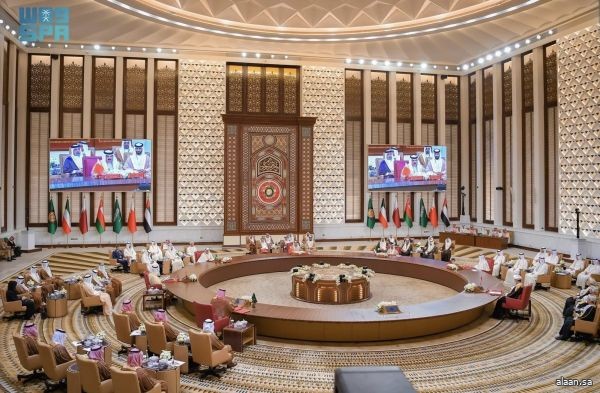 صدور إعلان الصخير للدورة السادسة والأربعين للمجلس الأعلى لمجلس التعاون لدول الخليج العربية "قمة البحرين"