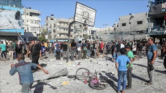 مقتل 5 فلسطينيين في هجوم إسرائيلي على مدرسة تؤوي نازحين بمدينة غزة