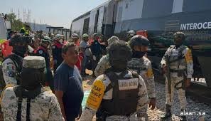 حادث قطار بالمكسيك يودي بحياة 13 شخصًا على الأقل