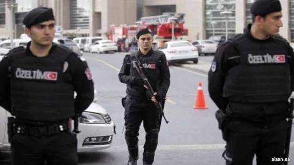 تركيا .. عملية مداهمة استهدفت تنظيم داعش ومقتل 7 من عناصر الشرطة