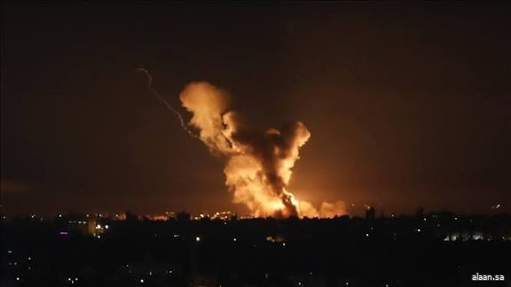 الاحتلال الإسرائيلي يُواصل عمليات نسف المباني وشنّ الغارات على شرقي غزة