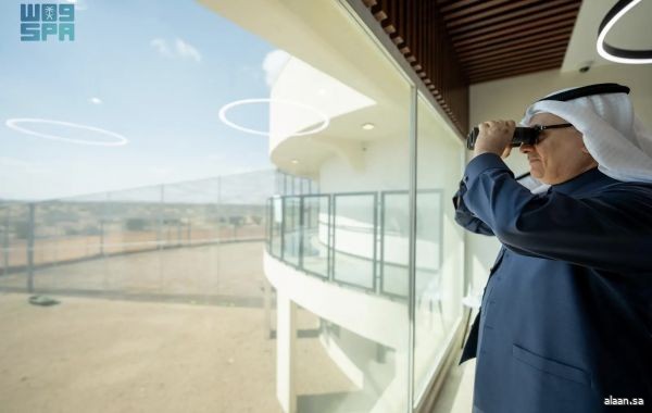 وزير "البيئة" يُدشّن "مركز التميز" بالطائف ويؤكّد أهمية دور مراكز الأبحاث في تنمية الحياة الفطرية وثراء النظم البيئية