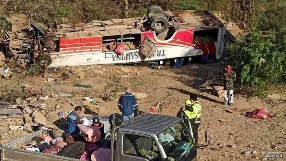 بوليفيا .. 11 قتيلاً في حادث على طريق سريع