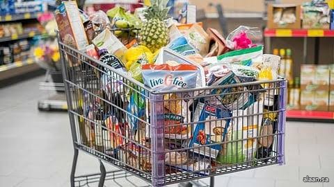 الأسواق السعودية تشهد إقبالًا متزايدًا قبل شهر رمضان