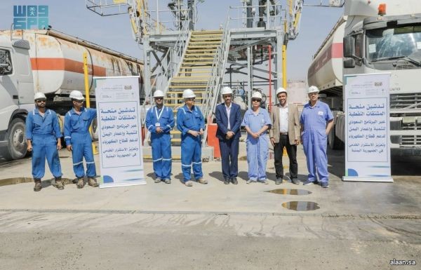 إنفاذًا لتوجيهات القيادة .. البرنامج السعودي يبدأ في إيصال المشتقات النفطية لمحطات توليد الكهرباء في اليمن كافة