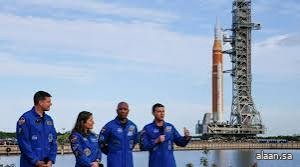 وكالة "ناسا" تبدا عدًا تنازليًا تجريبيًا لأول رحلة مأهولة للقمر منذ 1972