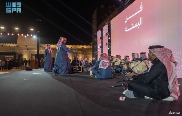 على أصوات "الهولو" و"اليامال" .. يستقبل مهرجان البشت الحساوي زوّاره بالفعاليات المتنوعة