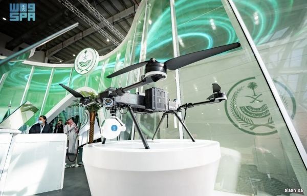 معرض الدفاع العالمي 2026  .. وكالة القدرات الأمنية تستعرض لزوار جناح وزارة الداخلية طائرة مجنحة بعيدة المدى