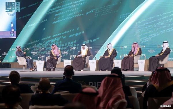 وزير النقل : المؤشرات الدولية تؤكد تقدم المملكة في تنفيذ الإستراتيجية الوطنية للنقل والخدمات اللوجستية