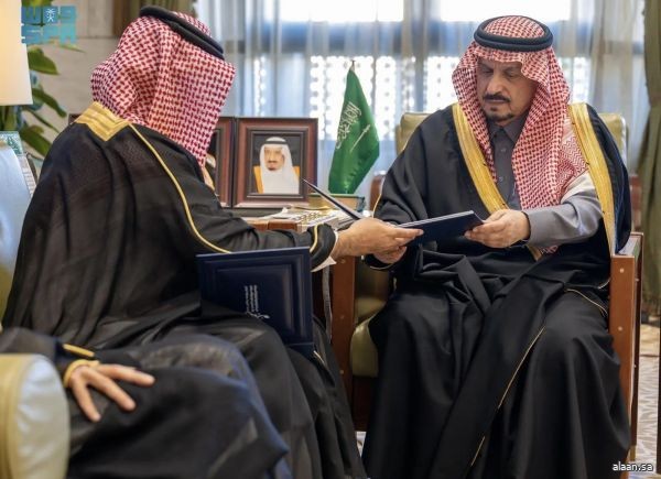 سمو أمير الرياض يُدشِّن حملة "الصندوق الأبيض" لدعم السجناء والمفرج عنهم وأسرهم بالمنطقة