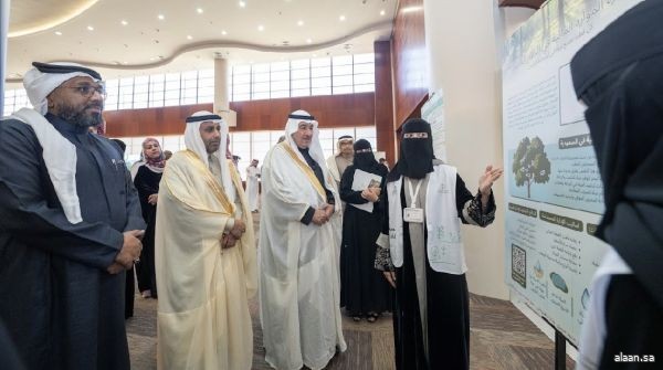 مركز الغطاء النباتي يختتم برنامج "سفراء الغابات" بتخريج أكثر من 50 طالبًا وطالبة