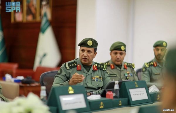 مدير عام الجوازات يرأس اجتماع قيادات القطاع لاستعراض خطة أعمال العمرة خلال شهر رمضان