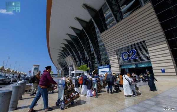 مطارات جدة: تعتمد الخطة التشغيلية لمطار الملك عبدالعزيز لموسم ذروة العمرة لعام 1447هـ