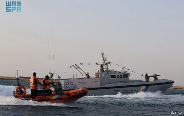 المديرية العامة لحرس الحدود تقيم عروضًا برية وبحرية احتفاءً بيوم التأسيس