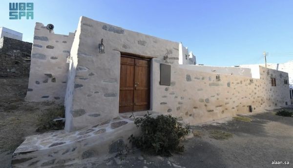 مشروع الأمير محمد بن سلمان لتطوير المساجد التاريخية يجدد إرثًا معماريًّا عمره نحو 4 قرون لمسجد المضفاة في بللسمر