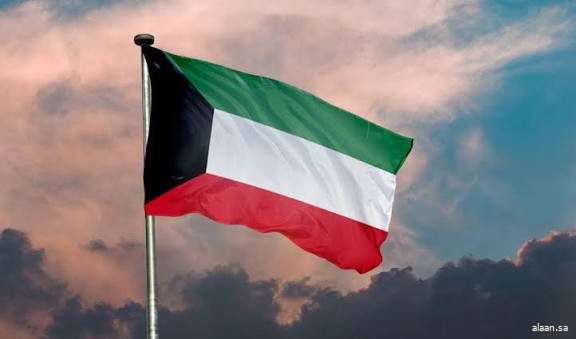الكويت تعلن التعامل مع هجمات صاروخية وطائرات مسيرة