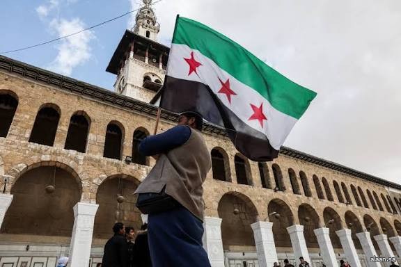 لجنة التحقيق الدولية تزور سوريا وتدعو المجتمع الدولي لدعم المرحلة الانتقالية