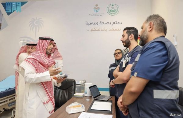 المشرف العام على الخدمات الطبية بوزارة الداخلية يقف ميدانيًا على منظومة الخدمات الطبية خلال العشر الأواخر بالحرمين الشريفين