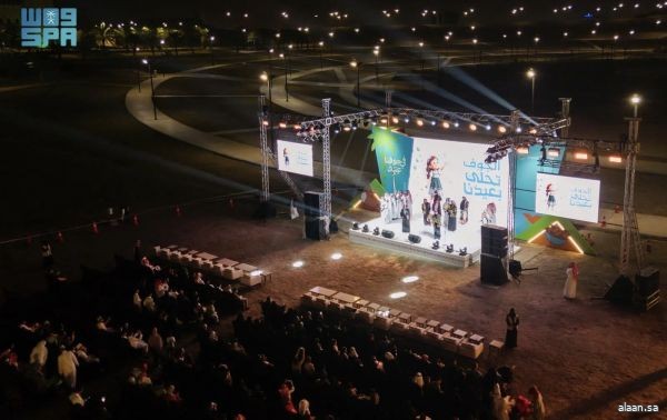 احتفالات عيد الفطر بسكاكا تستقطب الزوار ببرامج متنوعة و3 مناطق للفعاليات