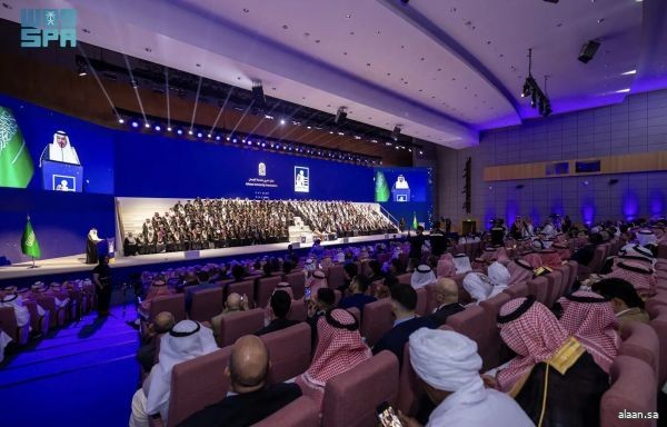 جامعة الفيصل تحتفي بتخريج دفعة 2026 في تخصصات التقنية الحديثة والعلوم الطبية