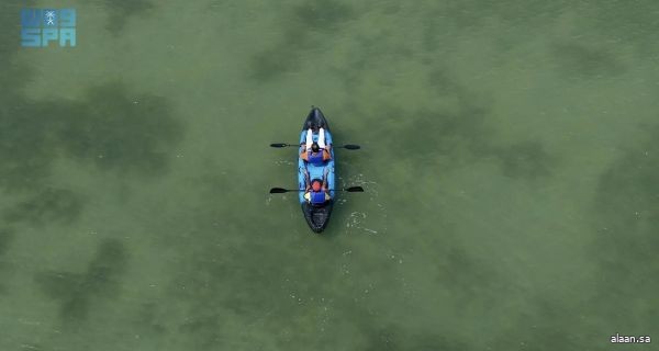 التجديف بالكاياك يجذب زوار فعاليات "ليالي الحريد 22" في جزر فرسان