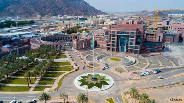 جامعة طيبة تنفذ معسكر "ميدان العدل" لتعزيز المهارات القانونية