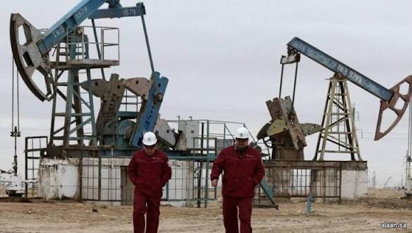 النفط ينخفض مع تراجع مخاوف الإمدادات