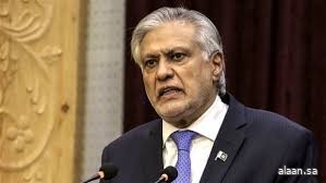 نائب رئيس الوزراء الباكستاني يجري اتصالًا هاتفيًا بوزير الخارجية الإيراني