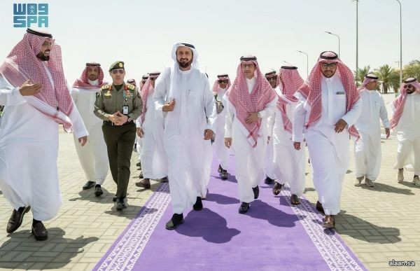 وزير الحج ورئيس هيئة الطيران المدني ومحافظ "زاتكا" يطلعون على استعدادات منفذي الحديثة وجديدة عرعر لخدمة ضيوف الرحمن