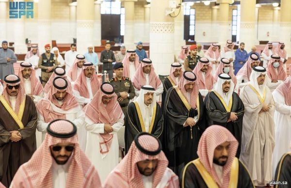 سمو أمير منطقة الرياض يؤدي صلاة الميت على صاحب السمو الأمير محمد بن فيصل بن محمد بن سعد بن محمد بن سعود بن عبدالرحمن آل سعود