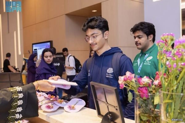 المنتخب السعودي للعلوم والهندسة يصل إلى فينيكس الأمريكية للمنافسة في "آيسف 2026"