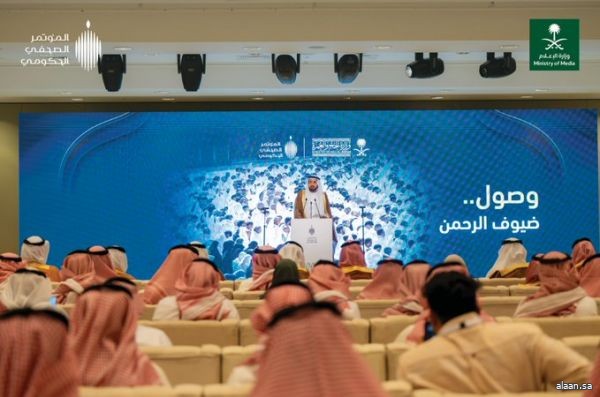 وزير الحج والعمرة: تكامل 60 جهة حكومية لخدمة ضيوف الرحمن وإنجاز 100 مبادرة نوعية لتيسير رحلة الحج