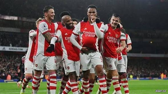 آرسنال يُتوّج بلقب الدوري الإنجليزي الممتاز بعد تعادل مانشستر سيتي وبورنموث