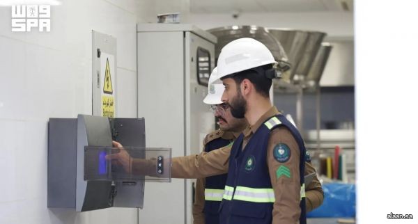 قوات الدفاع المدني بالحج تكثف أعمالها الميدانية والجولات الرقابية بمشعر مزدلفة