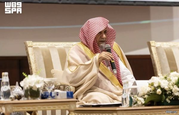 الشيخ الدكتور صالح بن حميد: تجربة المملكة في الحج تمثّل أنموذجًا عالميًا في خدمة ضيوف الرحمن وفق قيم إنسانية ووطنية مستدامة