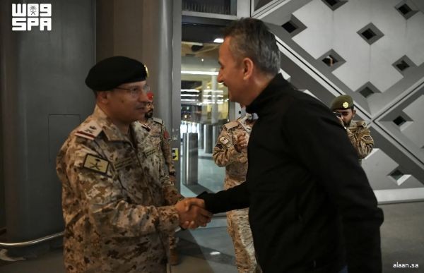 قيادة منطقة المدينة المنورة تستقبل ضيوف وزارة الدفاع بعد أدائهم مناسك الحج