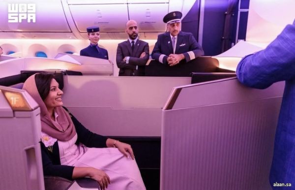 سفيرة المملكة لدى الولايات المتحدة الأمريكية تزور منشآت شركة بوينغ في مدينة تشارلستون بولاية ساوث كارولاينا