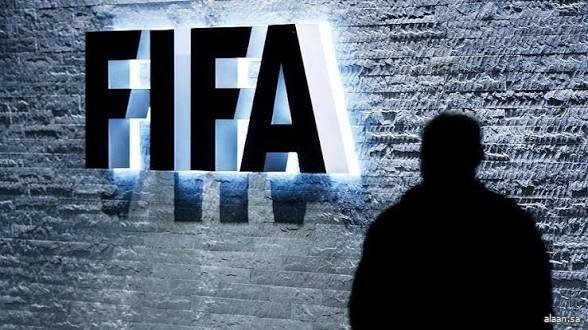"فيفا" و "DAZN" تطلقان منصة موحدة لبث محتوى كرة القدم عالميًا