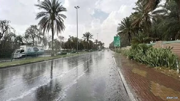 طقس المملكة اليوم .. ارتفاع في درجات الحرارة وأمطار رعدية على أجزاء من عدّة مناطق