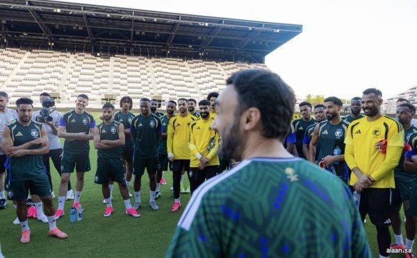 بحضور سمو زير الرياضة.. المنتخب السعودي يختتم تحضيراته لمواجهة منتخب الرأس الأخضر في كأس العالم