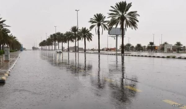 طقس المملكة اليوم .. رياح نشطة والفرصة مهيأة لهطول أمطار رعدية على عدّة مناطق