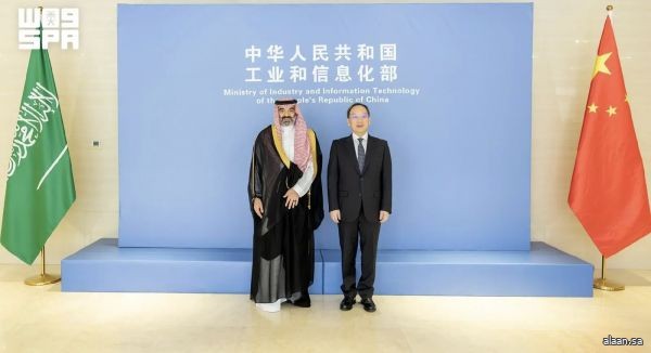 السواحه يجتمع في بكين مع قيادات حكومية وتقنية لتعزيز الشراكة السعودية الصينية في الذكاء الاصطناعي والفضاء
