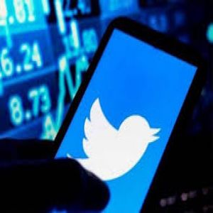 عطل مفاجئ يصيب تويتر بسبب بطء التدوينات والمنصة تعلن انتهاء الأزمة