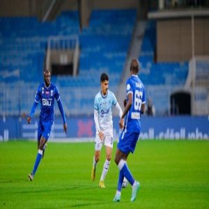 أبها يعبر الخليج ..