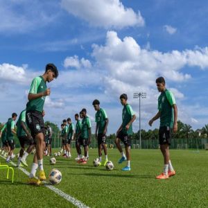 المنتخب الوطني تحت 17 عامًا يبدأ اليوم الثلاثاء تدريباته ضمن معسكره الإعدادي في ماليزيا