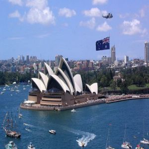 أستراليا تسجل فائضًا في الحساب الجاري بقيمة 12.3 مليار دولار أسترالي في ربع مارس 2023م