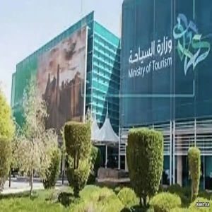مع انطلاق موسم "صيف السعودية"  .. وزارة السياحة تكثّف جهودها الرقابية في الوجهات السياحية الصيفية بالتزامن